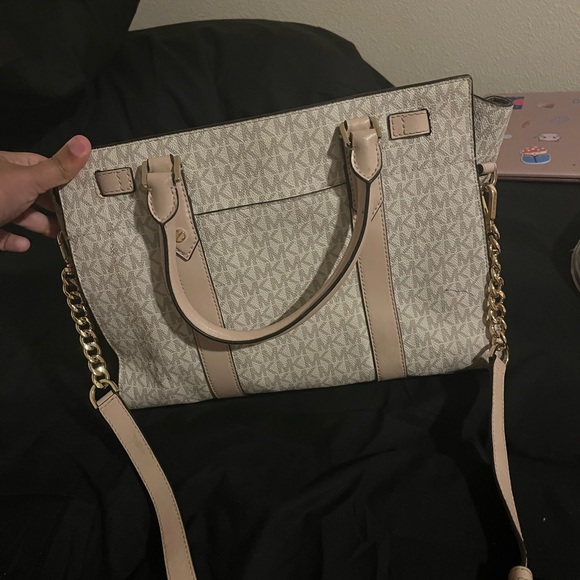 Michael Kors Purse - Picture 3 of 5